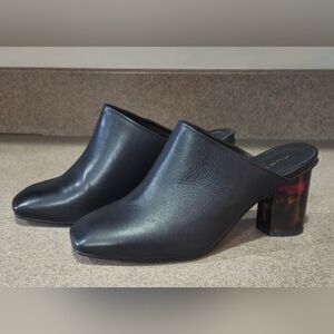 Women black leather mules with a chucky retro heel. Kurt Geiger London Size 6.5
